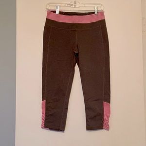 Athleta Capri Leggings